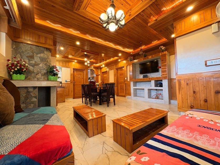 Luxury 3 BHK Mountain Stay in Manali